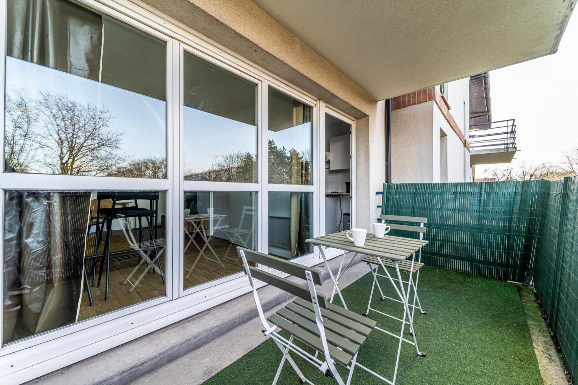T2 Avec Terrasse Citadelle Apartment Lille Ngoại thất bức ảnh